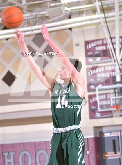 Thumbnail 2 in De La Salle vs. Beverly Hills (Rancho Mirage Holiday Invitational) photogallery.