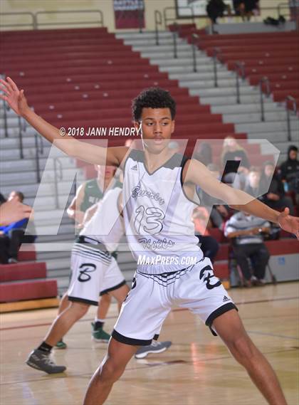 Thumbnail 1 in De La Salle vs. Beverly Hills (Rancho Mirage Holiday Invitational) photogallery.