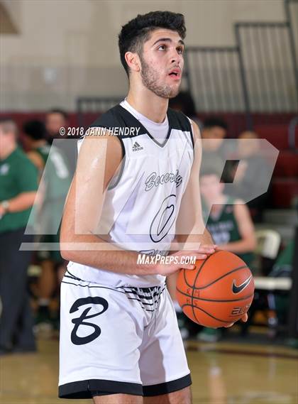 Thumbnail 1 in De La Salle vs. Beverly Hills (Rancho Mirage Holiday Invitational) photogallery.