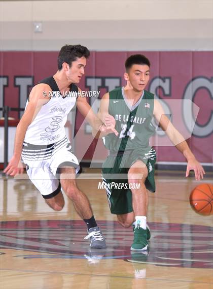 Thumbnail 1 in De La Salle vs. Beverly Hills (Rancho Mirage Holiday Invitational) photogallery.