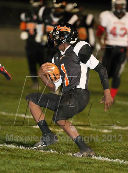 Thumbnail 2 in Cardinal Ritter vs. Broad Ripple (IHSAA 2A Sectional Final) photogallery.