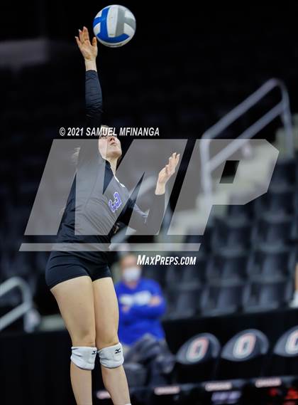 Thumbnail 2 in Gretna vs. Papillion-LaVista South photogallery.