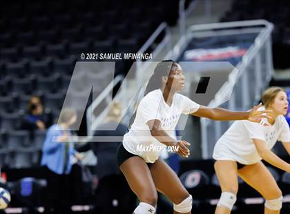 Thumbnail 1 in Gretna vs. Papillion-LaVista South photogallery.