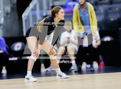 Thumbnail 1 in Gretna vs. Papillion-LaVista South photogallery.