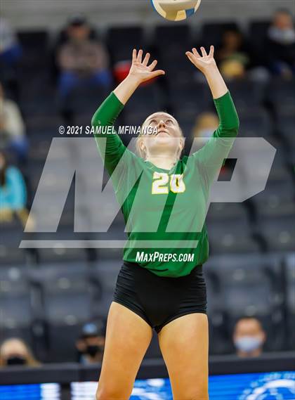 Thumbnail 3 in Gretna vs. Papillion-LaVista South photogallery.