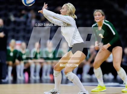Thumbnail 3 in Gretna vs. Papillion-LaVista South photogallery.