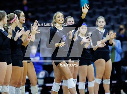 Thumbnail 3 in Gretna vs. Papillion-LaVista South photogallery.