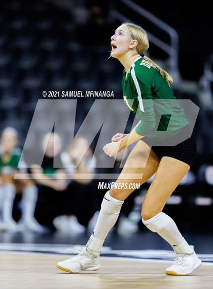 Thumbnail 2 in Gretna vs. Papillion-LaVista South photogallery.