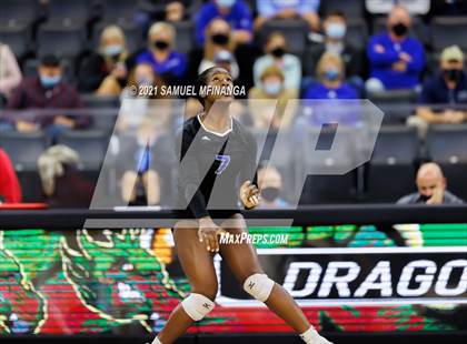 Thumbnail 2 in Gretna vs. Papillion-LaVista South photogallery.