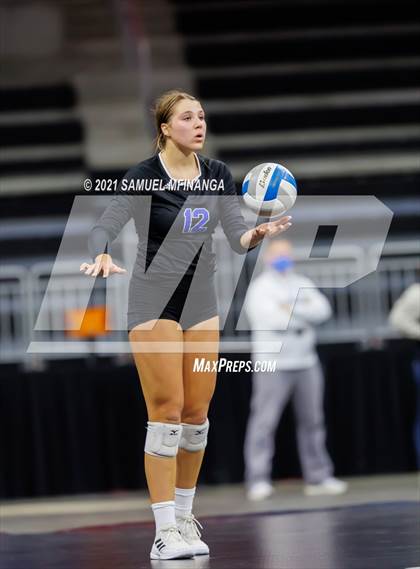 Thumbnail 2 in Gretna vs. Papillion-LaVista South photogallery.