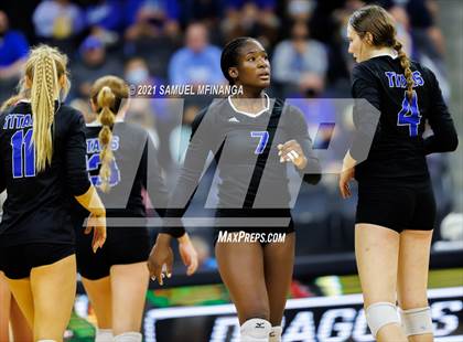 Thumbnail 2 in Gretna vs. Papillion-LaVista South photogallery.