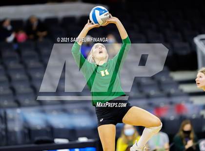 Thumbnail 1 in Gretna vs. Papillion-LaVista South photogallery.