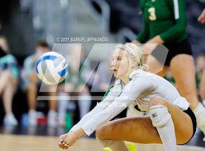 Thumbnail 1 in Gretna vs. Papillion-LaVista South photogallery.