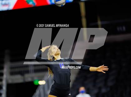 Thumbnail 3 in Gretna vs. Papillion-LaVista South photogallery.