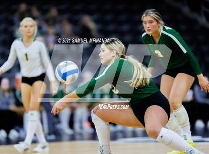Thumbnail 1 in Gretna vs. Papillion-LaVista South photogallery.