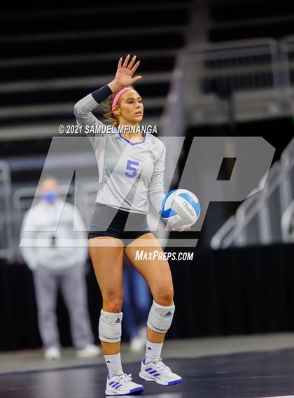 Thumbnail 3 in Gretna vs. Papillion-LaVista South photogallery.