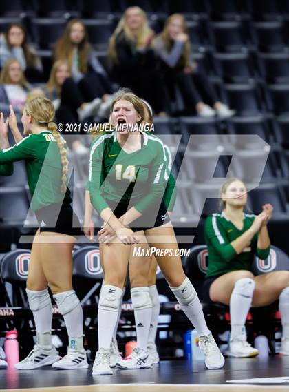 Thumbnail 2 in Gretna vs. Papillion-LaVista South photogallery.