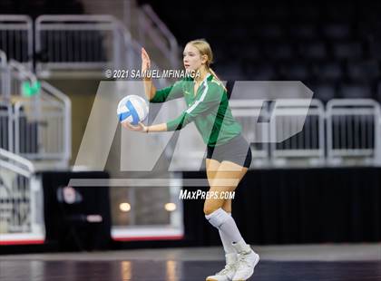 Thumbnail 3 in Gretna vs. Papillion-LaVista South photogallery.