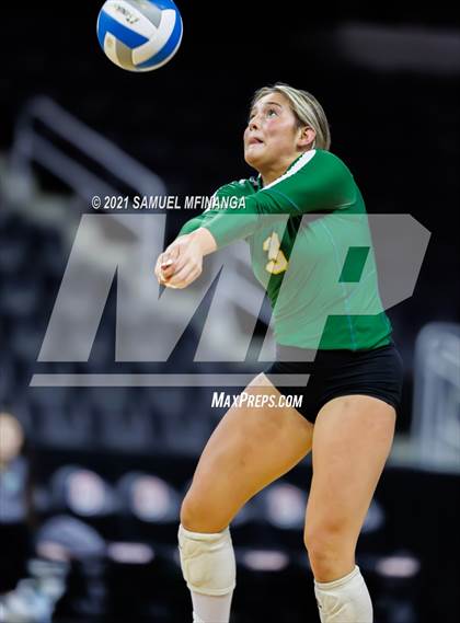 Thumbnail 3 in Gretna vs. Papillion-LaVista South photogallery.