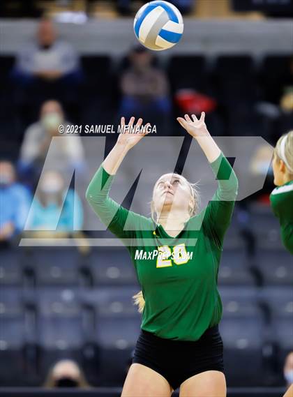 Thumbnail 1 in Gretna vs. Papillion-LaVista South photogallery.