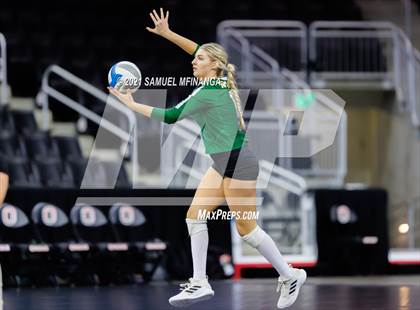 Thumbnail 1 in Gretna vs. Papillion-LaVista South photogallery.
