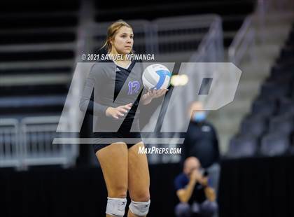Thumbnail 3 in Gretna vs. Papillion-LaVista South photogallery.