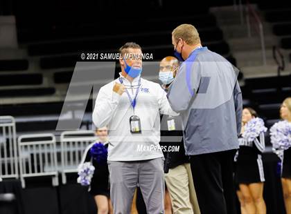 Thumbnail 2 in Gretna vs. Papillion-LaVista South photogallery.