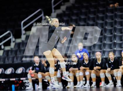 Thumbnail 2 in Gretna vs. Papillion-LaVista South photogallery.
