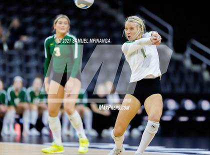 Thumbnail 1 in Gretna vs. Papillion-LaVista South photogallery.