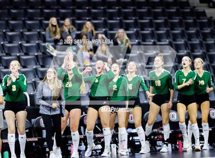 Thumbnail 2 in Gretna vs. Papillion-LaVista South photogallery.