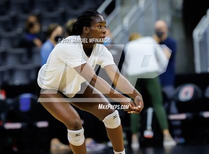 Thumbnail 1 in Gretna vs. Papillion-LaVista South photogallery.