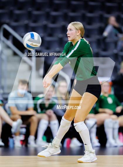 Thumbnail 2 in Gretna vs. Papillion-LaVista South photogallery.
