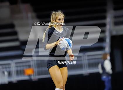 Thumbnail 1 in Gretna vs. Papillion-LaVista South photogallery.