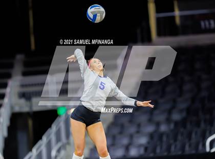 Thumbnail 3 in Gretna vs. Papillion-LaVista South photogallery.