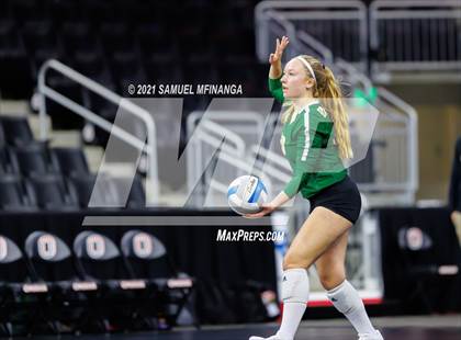 Thumbnail 1 in Gretna vs. Papillion-LaVista South photogallery.