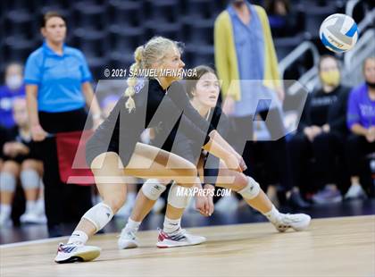 Thumbnail 2 in Gretna vs. Papillion-LaVista South photogallery.