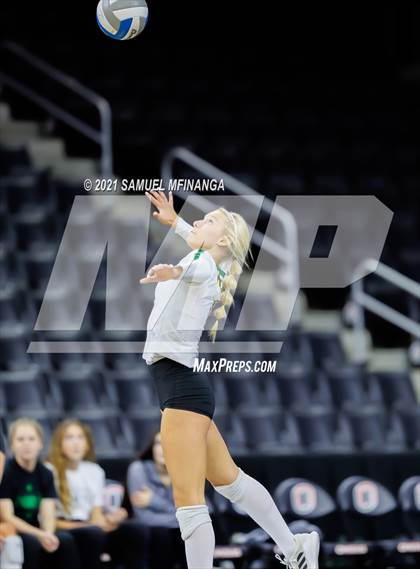 Thumbnail 1 in Gretna vs. Papillion-LaVista South photogallery.