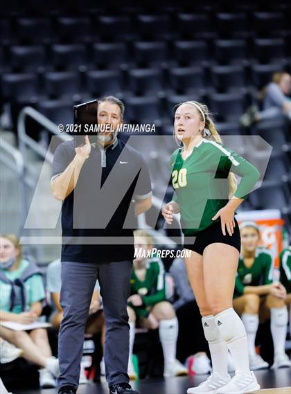 Thumbnail 1 in Gretna vs. Papillion-LaVista South photogallery.