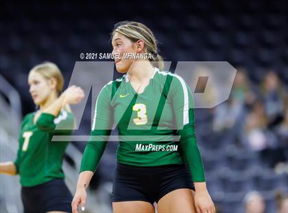 Thumbnail 3 in Gretna vs. Papillion-LaVista South photogallery.