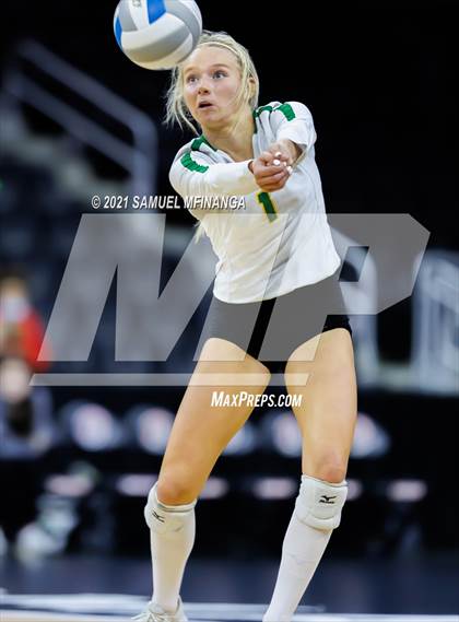 Thumbnail 2 in Gretna vs. Papillion-LaVista South photogallery.