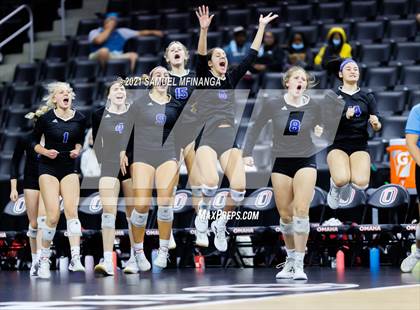 Thumbnail 1 in Gretna vs. Papillion-LaVista South photogallery.