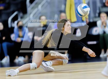 Thumbnail 3 in Gretna vs. Papillion-LaVista South photogallery.