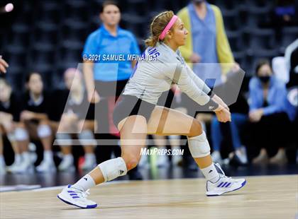 Thumbnail 3 in Gretna vs. Papillion-LaVista South photogallery.