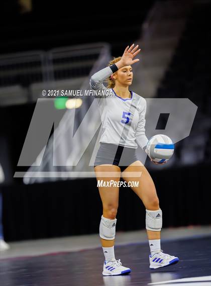 Thumbnail 1 in Gretna vs. Papillion-LaVista South photogallery.