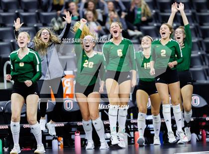 Thumbnail 3 in Gretna vs. Papillion-LaVista South photogallery.