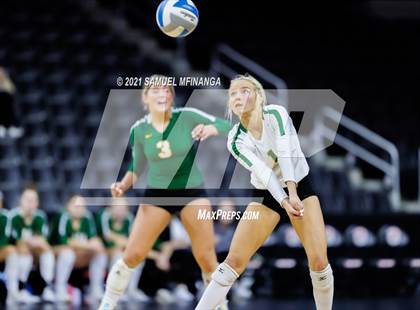 Thumbnail 1 in Gretna vs. Papillion-LaVista South photogallery.