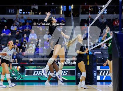 Thumbnail 1 in Gretna vs. Papillion-LaVista South photogallery.