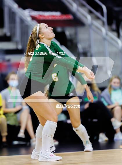 Thumbnail 3 in Gretna vs. Papillion-LaVista South photogallery.
