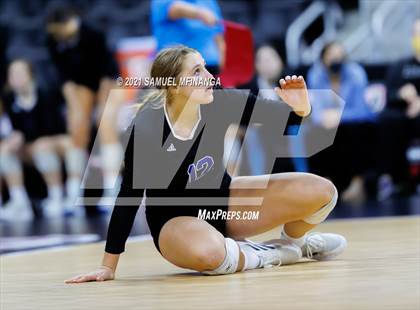 Thumbnail 2 in Gretna vs. Papillion-LaVista South photogallery.