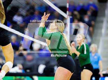 Thumbnail 3 in Gretna vs. Papillion-LaVista South photogallery.